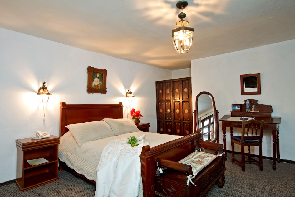 Premium Double or Twin Room photo 1
