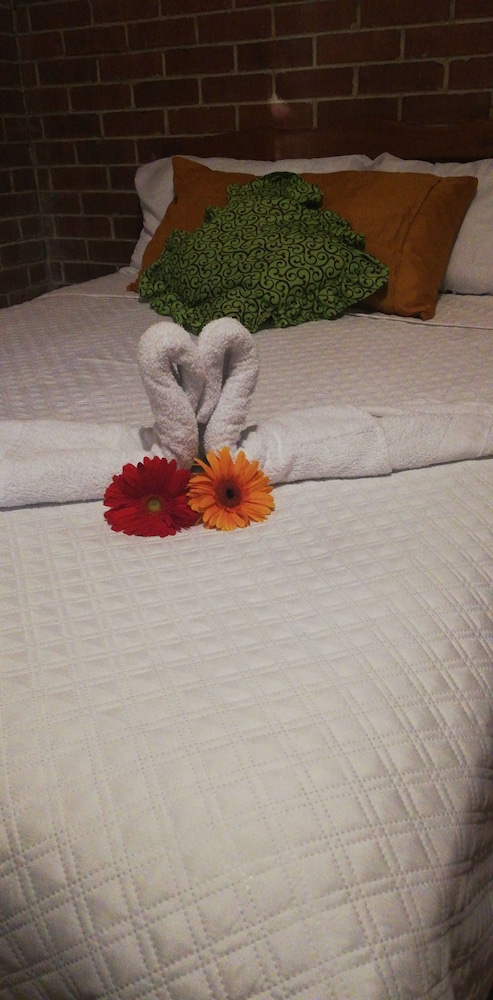 Deluxe Suite, 1 Queen Bed, Non Smoking photo 1