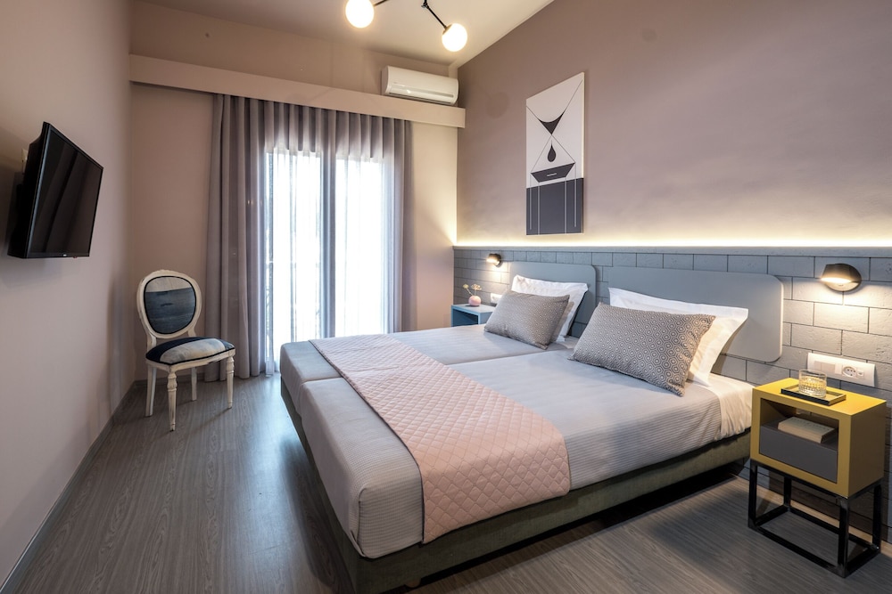 Family Apartment, 2 Bedrooms, Non Smoking, Pets Allowed (apt.27 - 103)