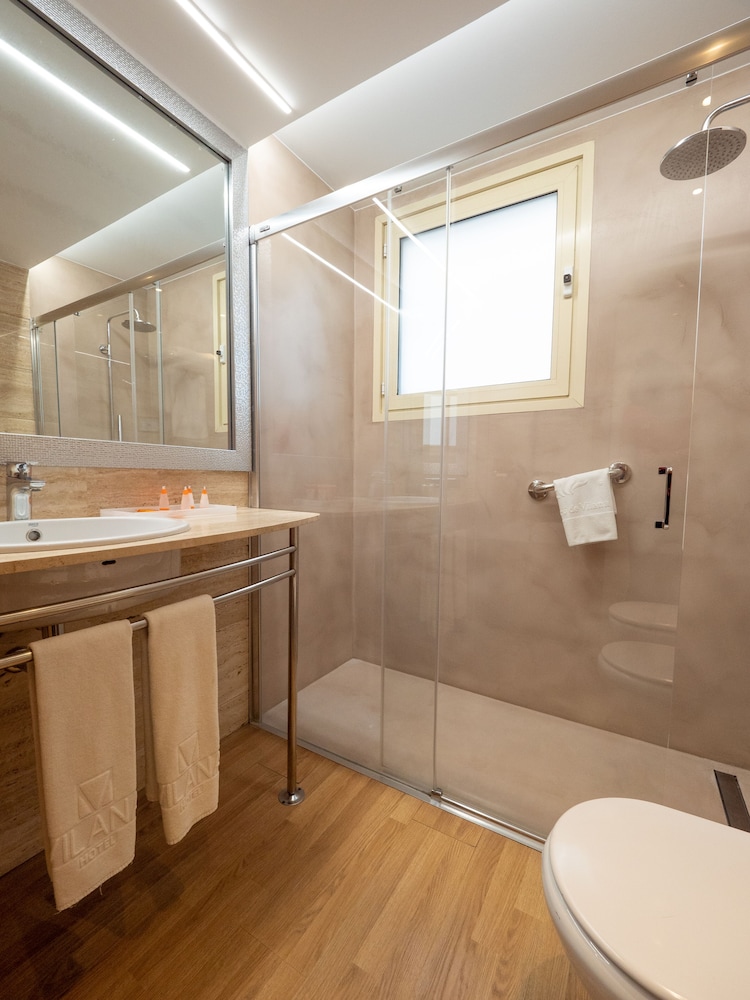 Double Room Single Use photo 2