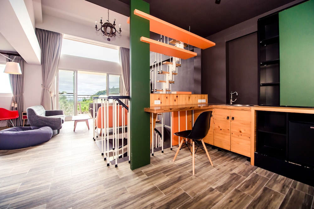 Loft - Photo 8