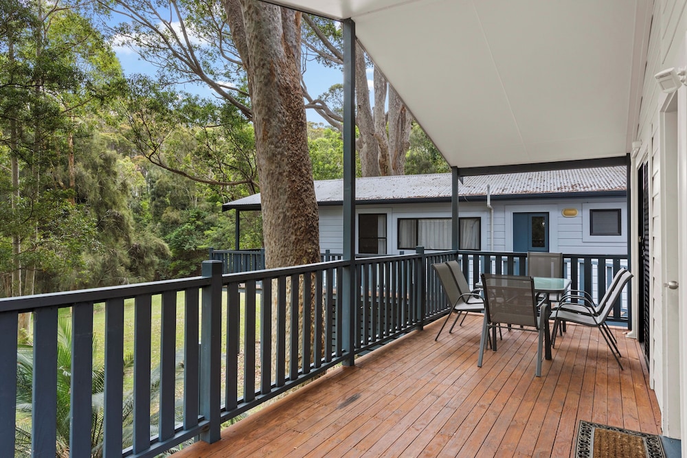 Deluxe 3 Bedroom Cabin - Sleeps 8 - Photo 6
