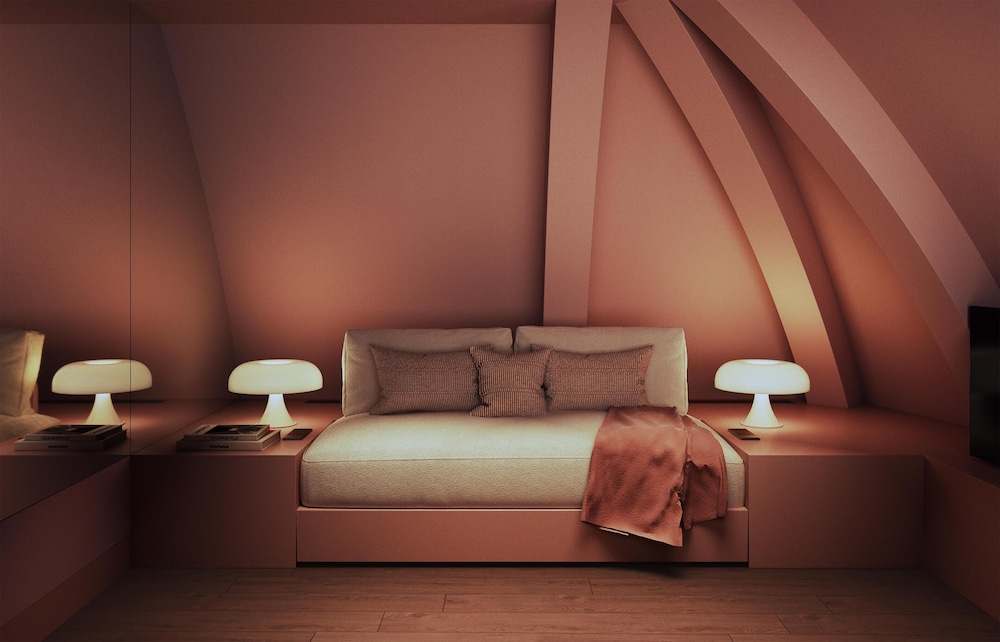Suite, 1 King Bed (Front Box)