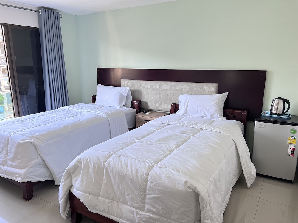 Basic Twin Room - Photo 1