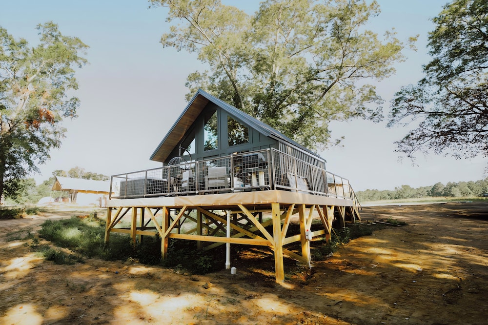 Deluxe Cabin, Kitchenette, Lakeside photo 3