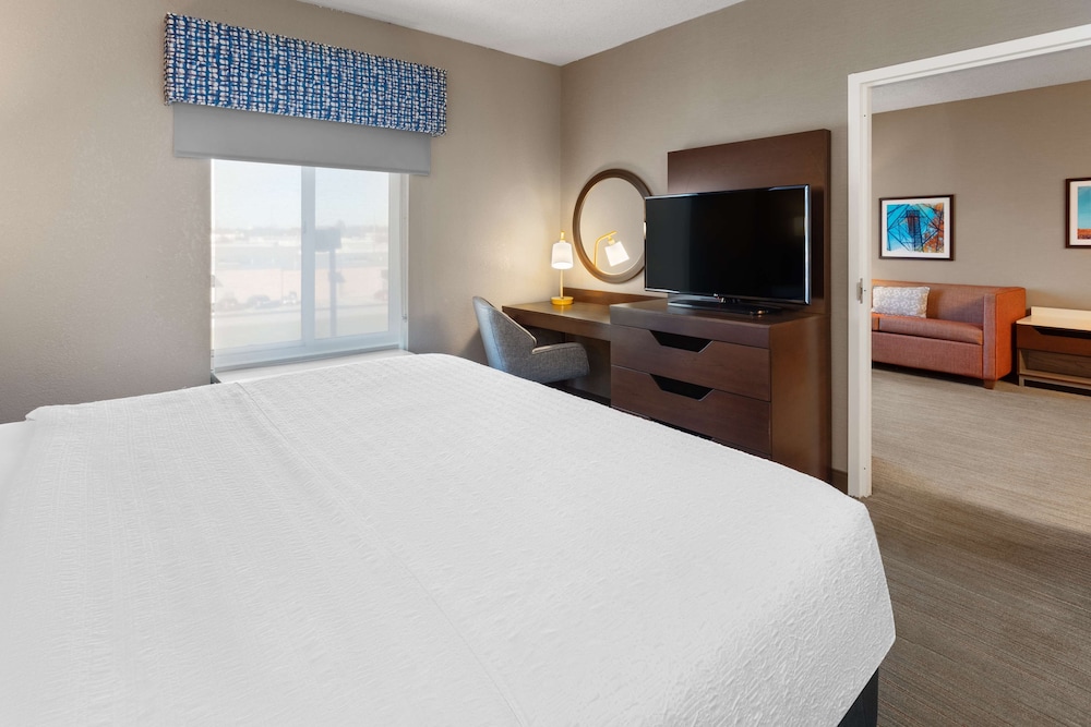 Suite, Accessible, Non Smoking photo 1