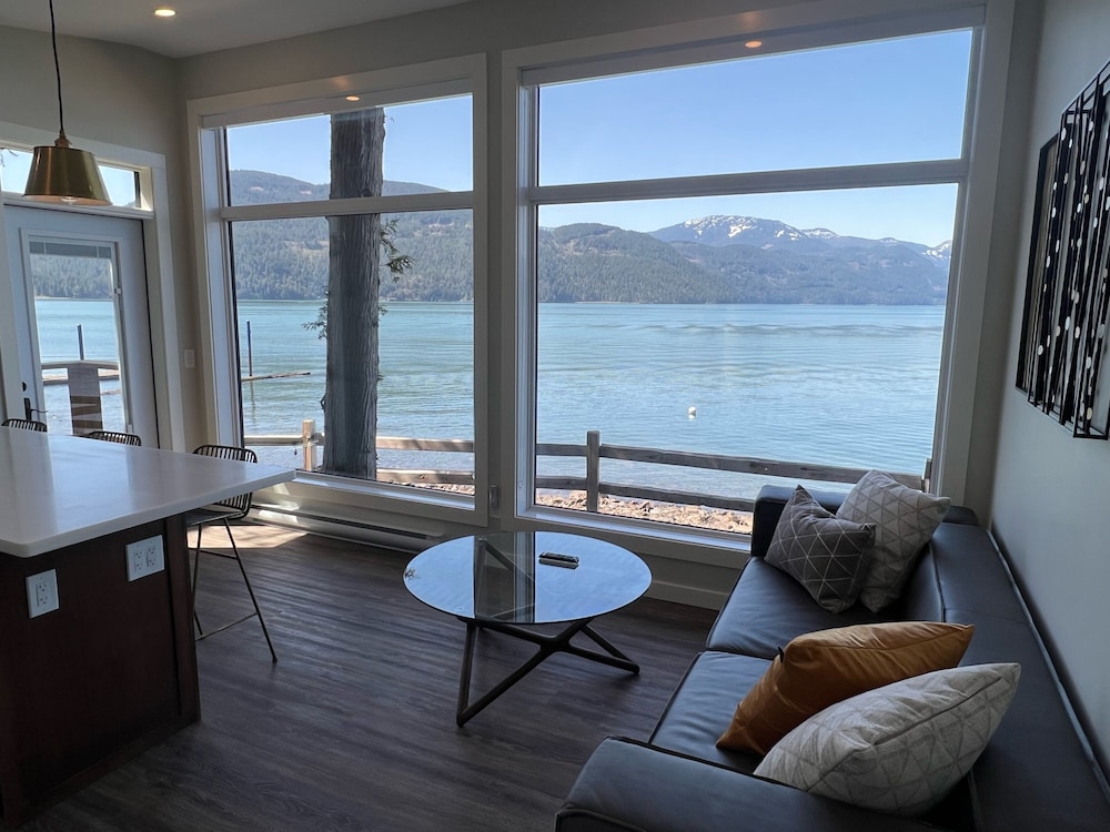 Exclusive Cabin, Lake View photo 3