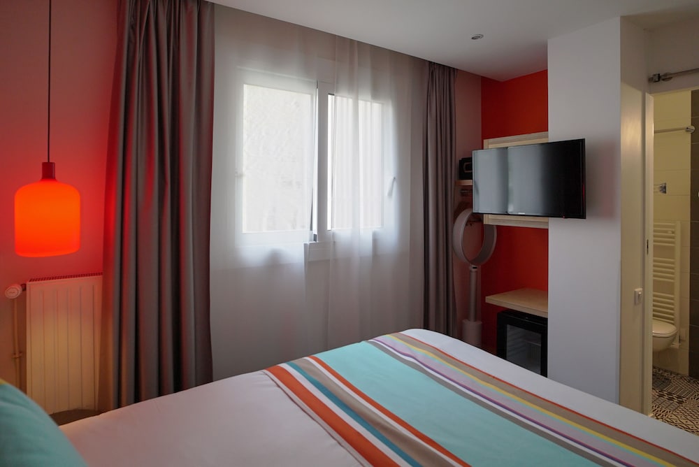 Single Room photo 3