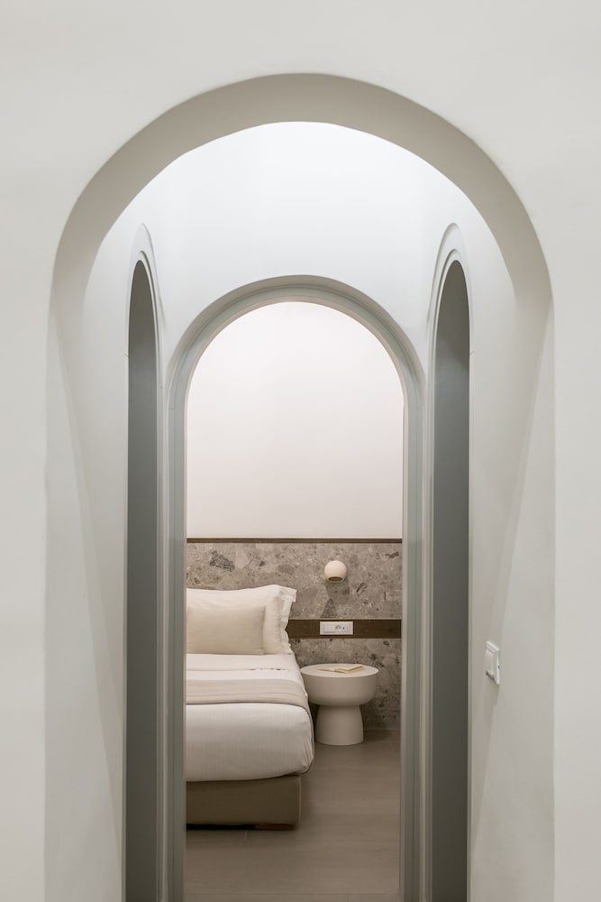 Signature Suite, 2 Bedrooms, Jetted Tub