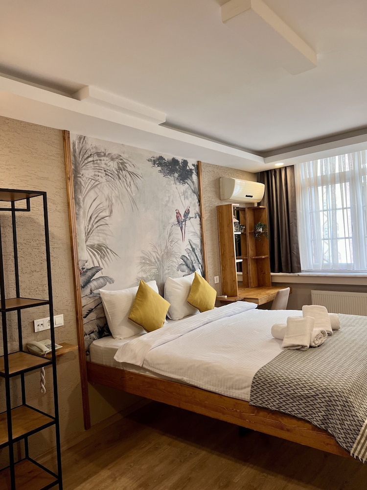 Comfort Room photo 2