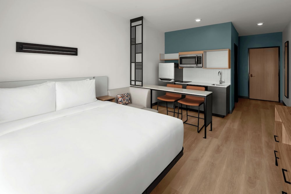 Studio, 1 Queen Bed