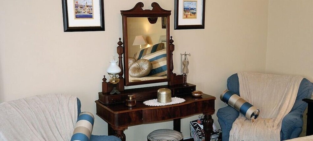 Deluxe Room, 1 Bedroom photo 2