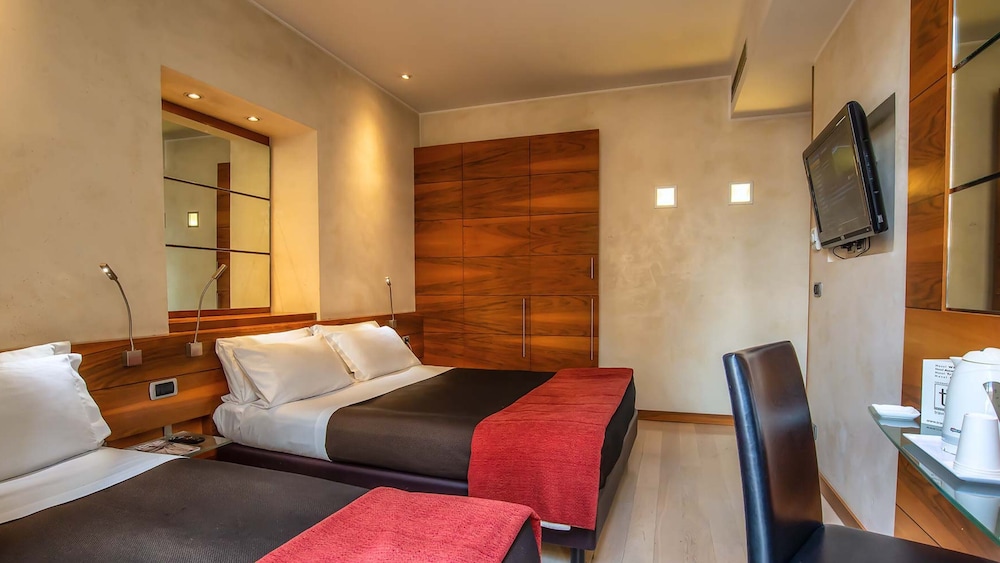 Superior Triple Room