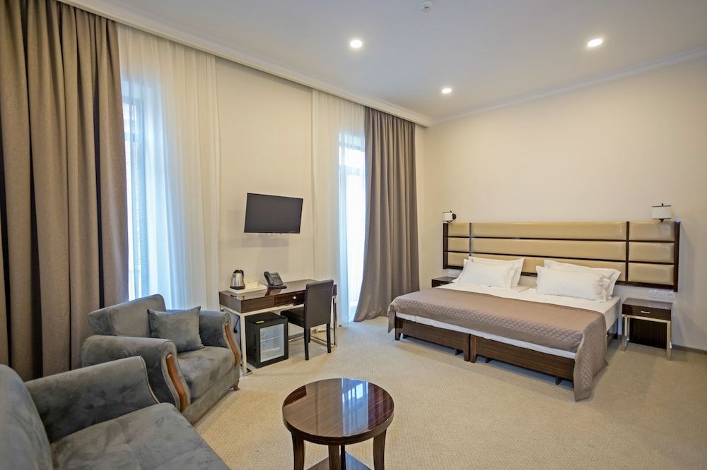 Deluxe Double or Twin Room, Mountain View, Mountainside