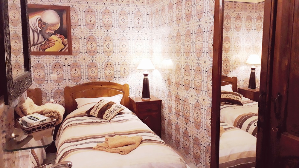 Comfort Double Or Twin Room, 2 Twin Beds (Rose Rouge) photo 2