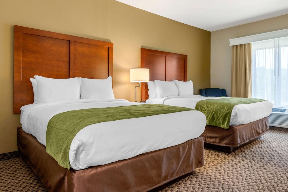 Suite, 2 Queen Beds, Non Smoking - Photo 1