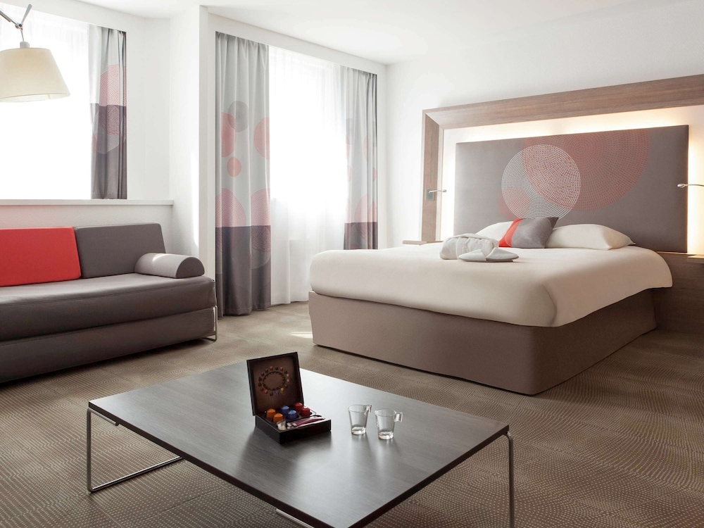Suite, 1 King Bed