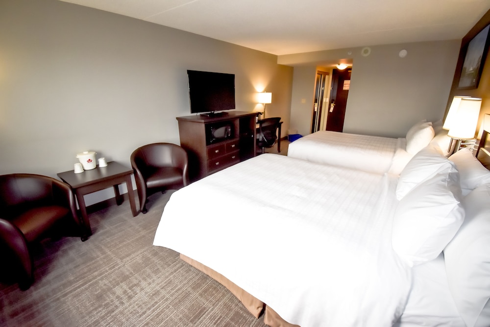 Standard Room, 2 Queen Beds - Photo 3
