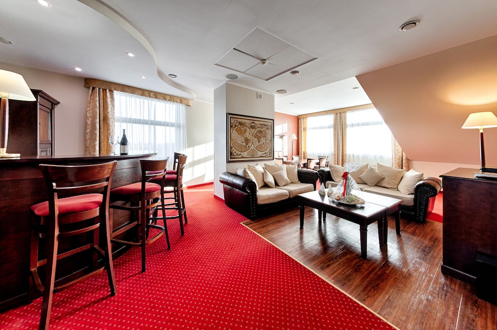 Presidential Apartment photo 1