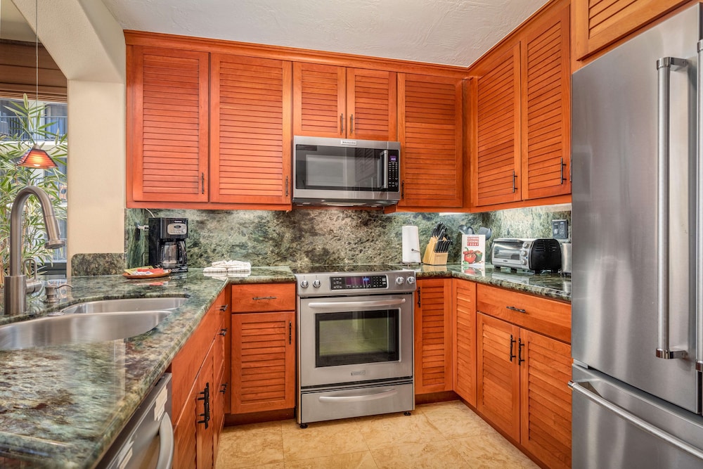 Suite, 1 Bedroom, Oceanfront (2 Bathrooms)