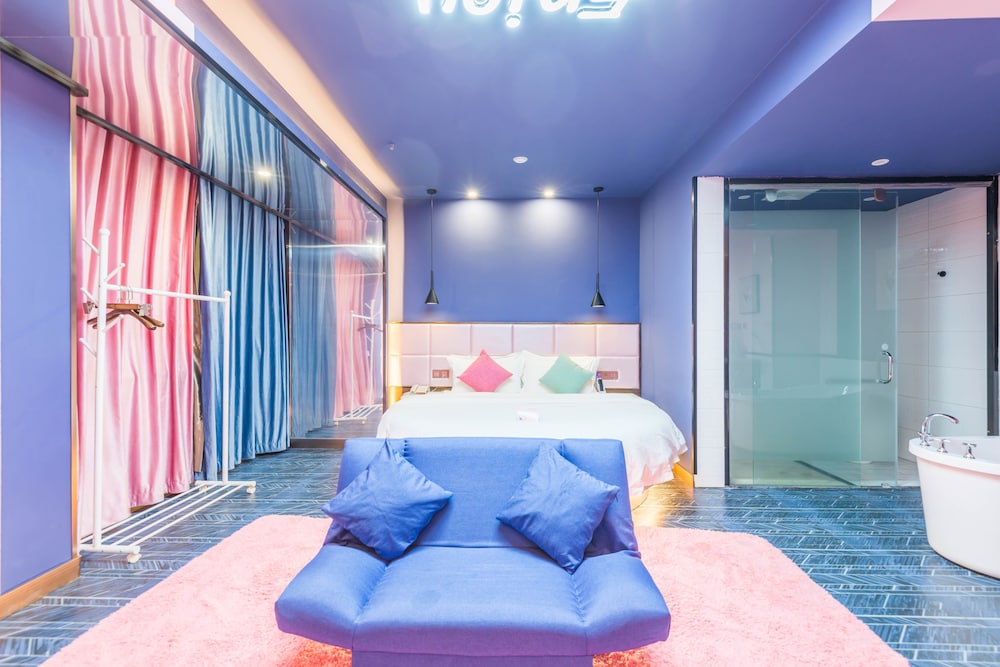 Romantic Room photo 3