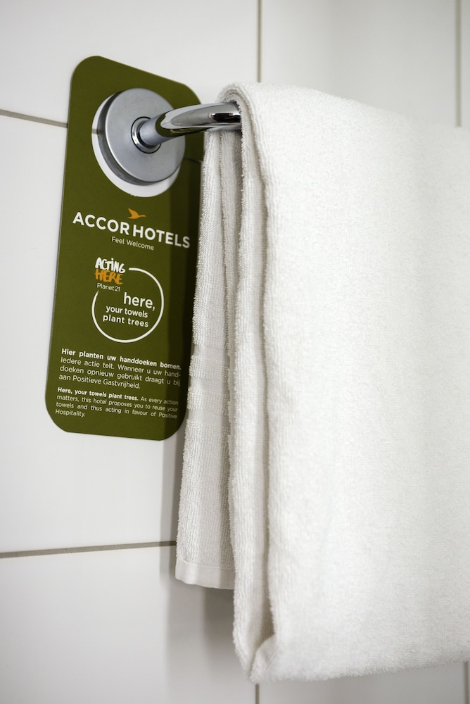 Deluxe Twin Room, 2 Twin Beds (Sweet Beds by ibis) photo 3