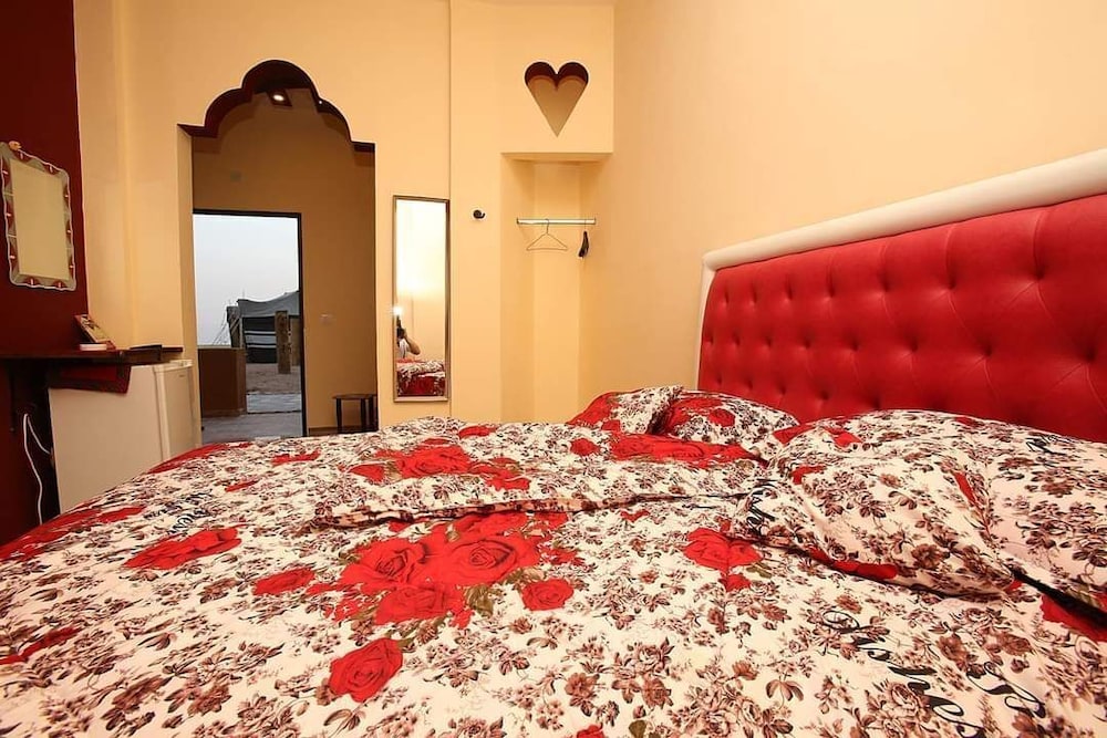 Family Double or Twin Room photo 1