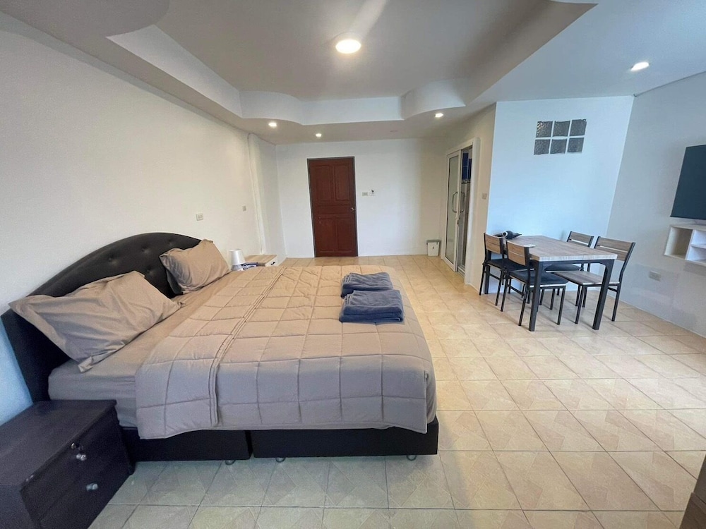 Classic Room - Photo 2