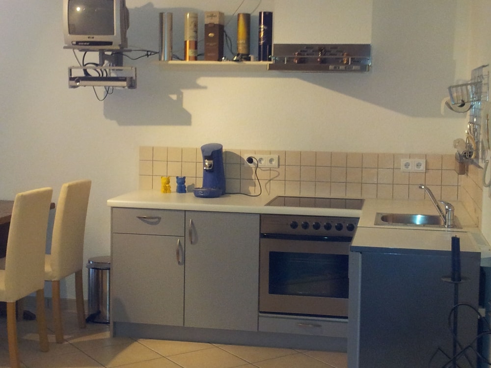 Apartment photo 2