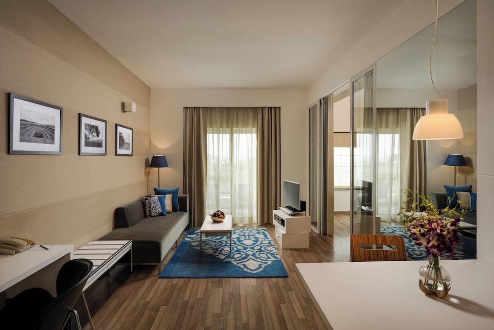 Suite, Balcony (Studio) photo 2