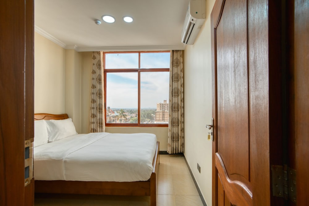 Apartment, 2 Bedrooms, City View