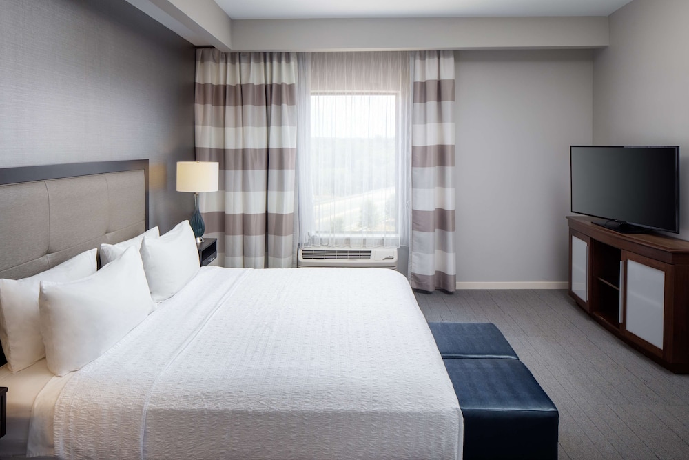 Suite, 1 King Bed (Bridal)