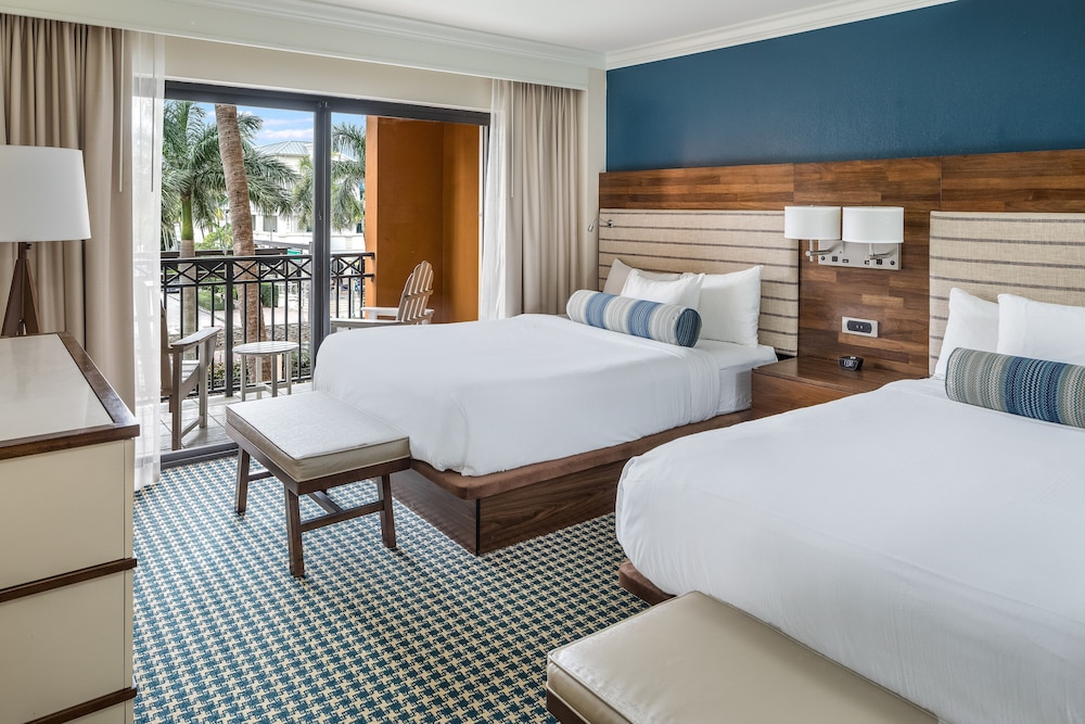 Suite, 2 Bedrooms, Kitchen, Pool View