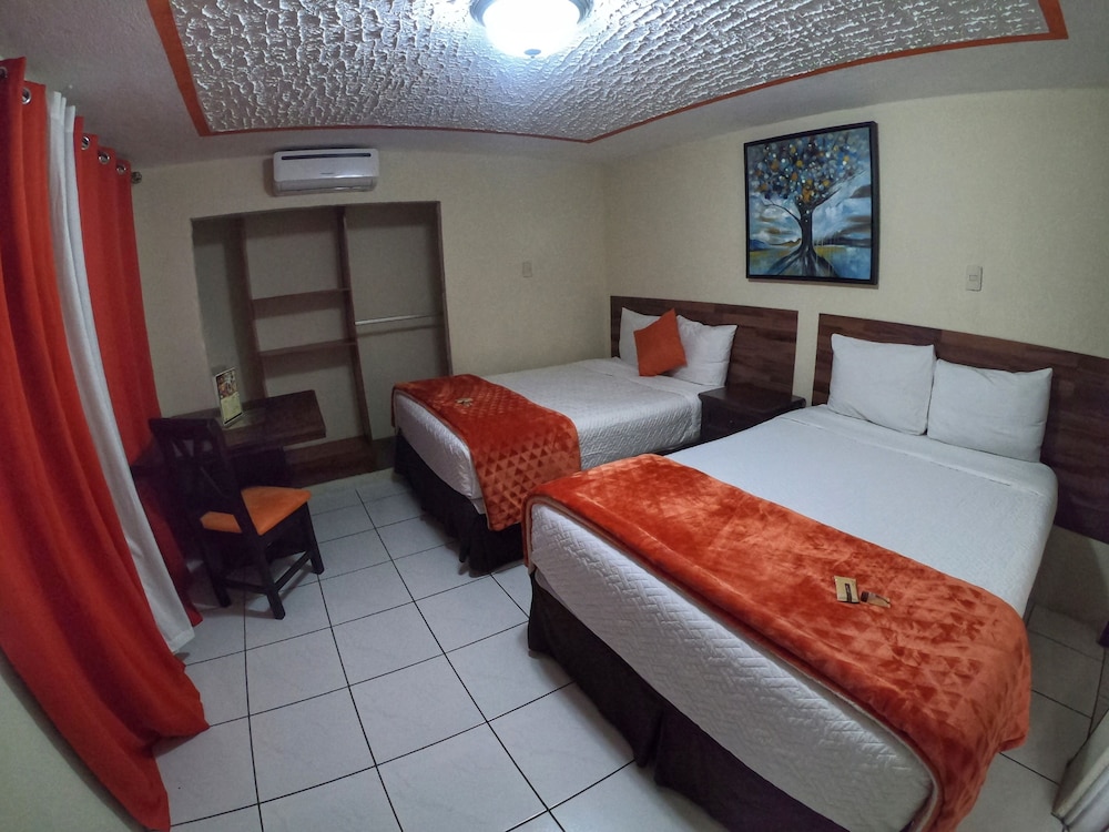 Traditional Quadruple Room, Ensuite photo 1