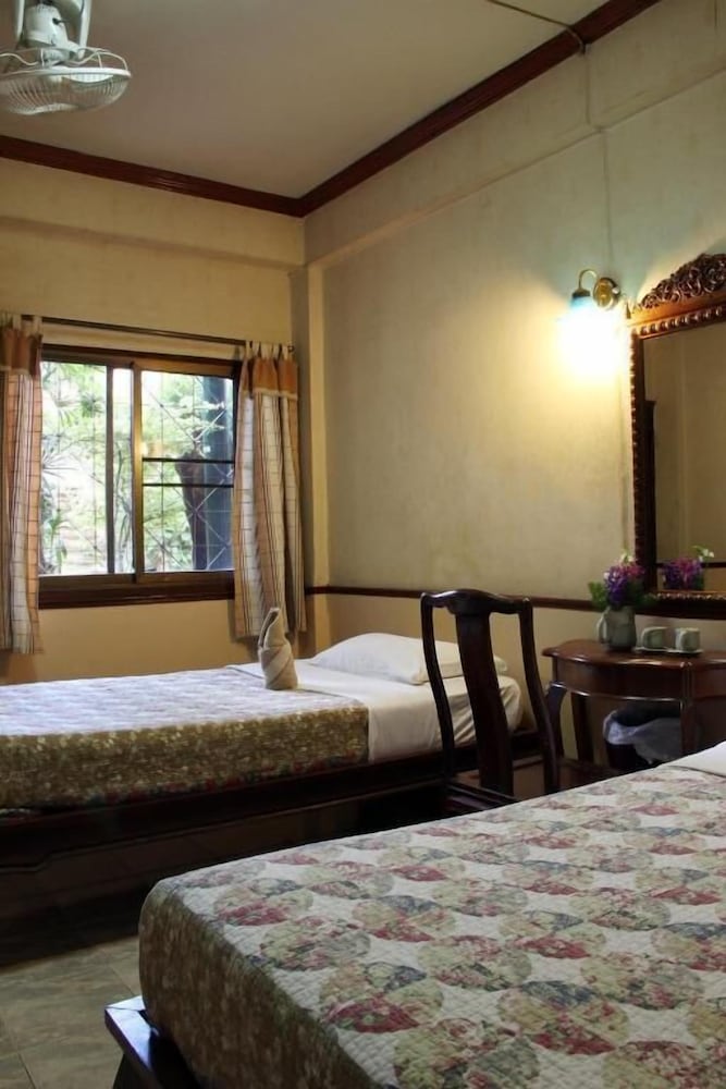 Superior Twin Room with Fan