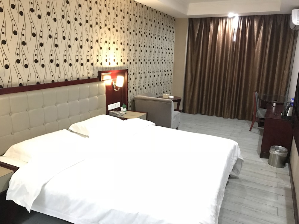 Standard Double Room photo 2