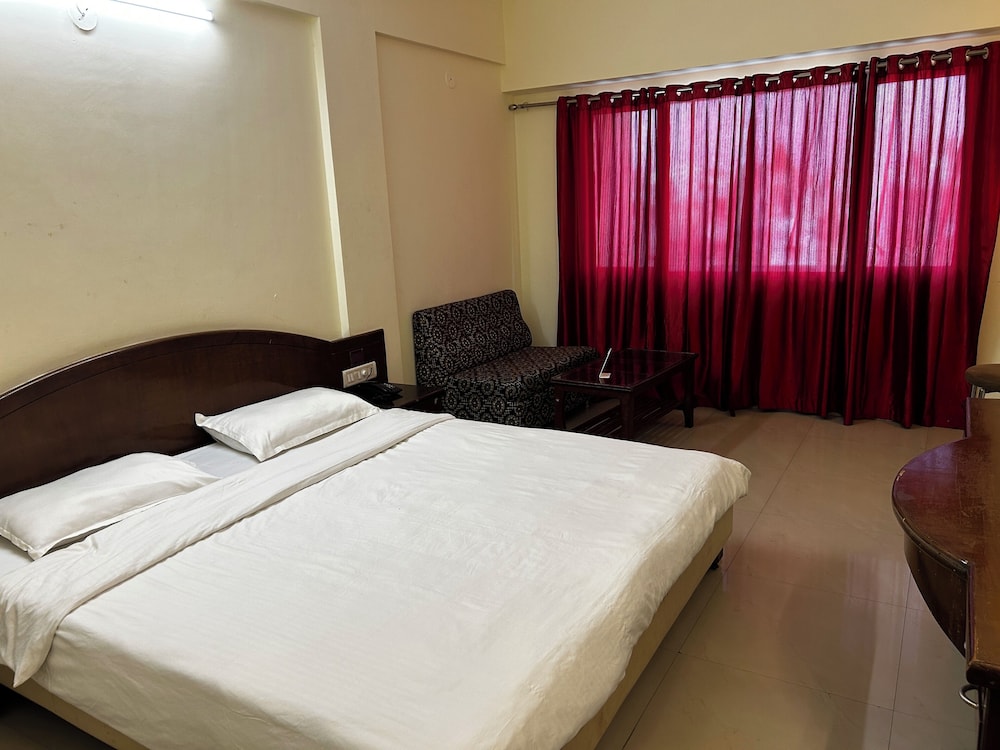 Basic Double Room, City View photo 1