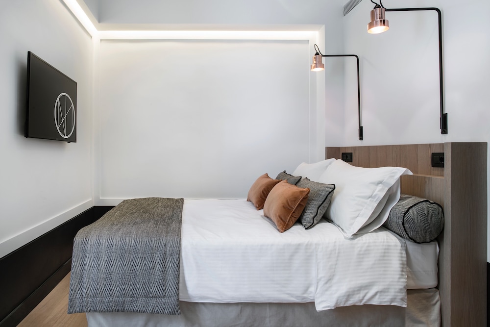 Nook Single Use Room, Terrace