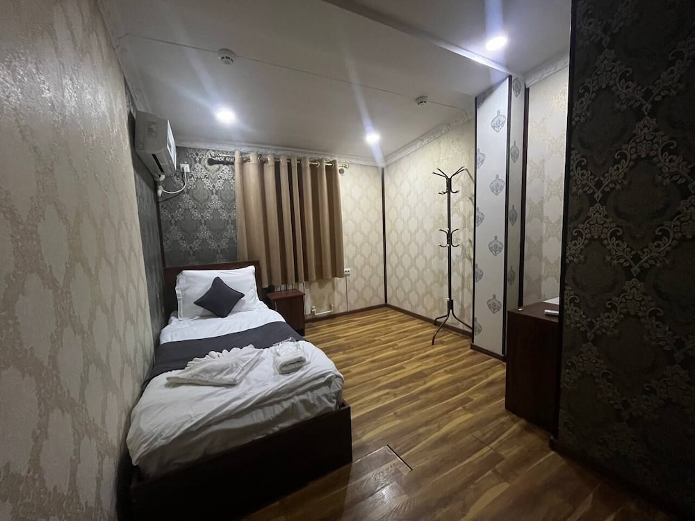 Economy Single Room