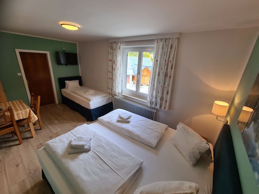 Business Triple Room, Mountain View - Photo 4