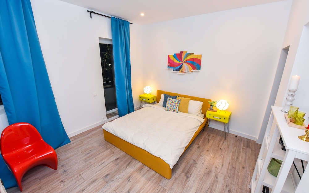 Design Apartment, 2 Bedrooms, River View photo 3