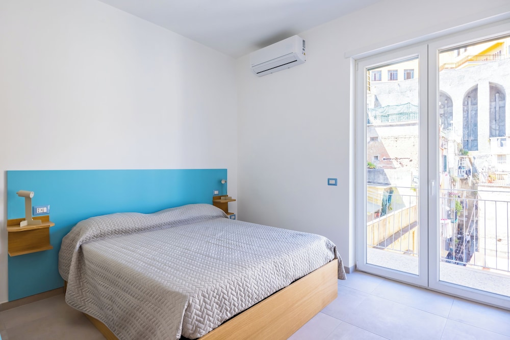 Apartment (2 Bedrooms)