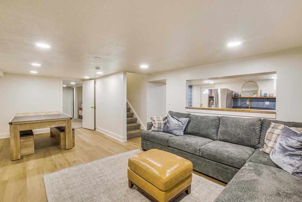 Apartment (2 Bedrooms)