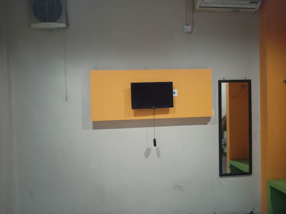 Deluxe Twin Room photo 2