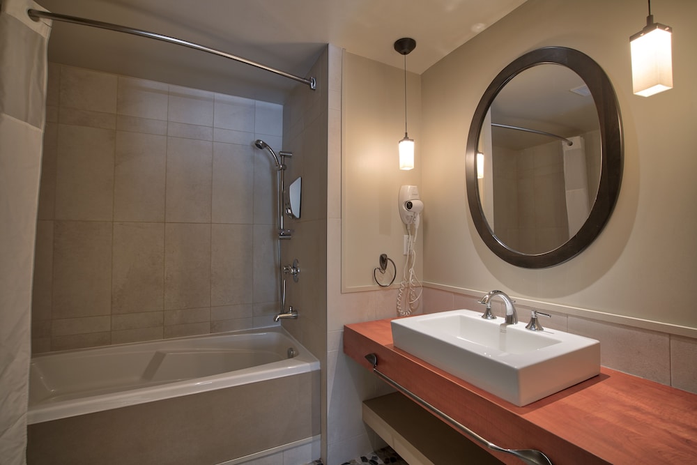 Comfort Room, 2 Queen Beds photo 3