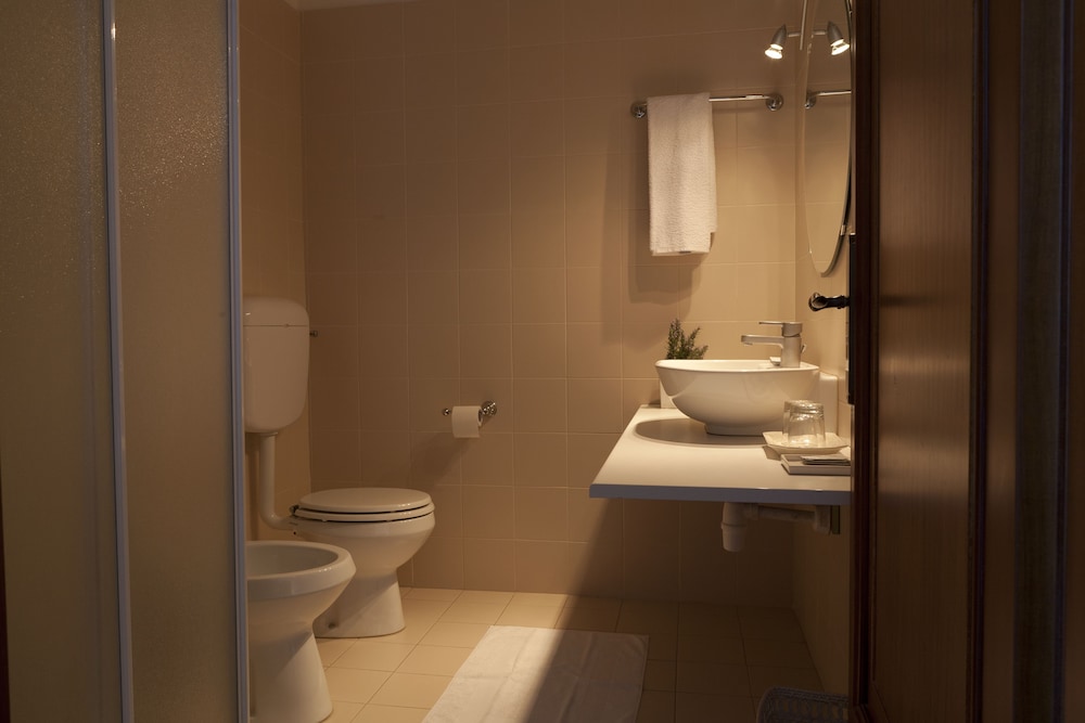 Triple Room, Garden View photo 2