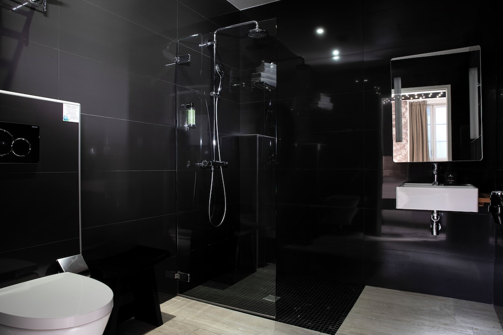 Homee with Sauna access included photo 3