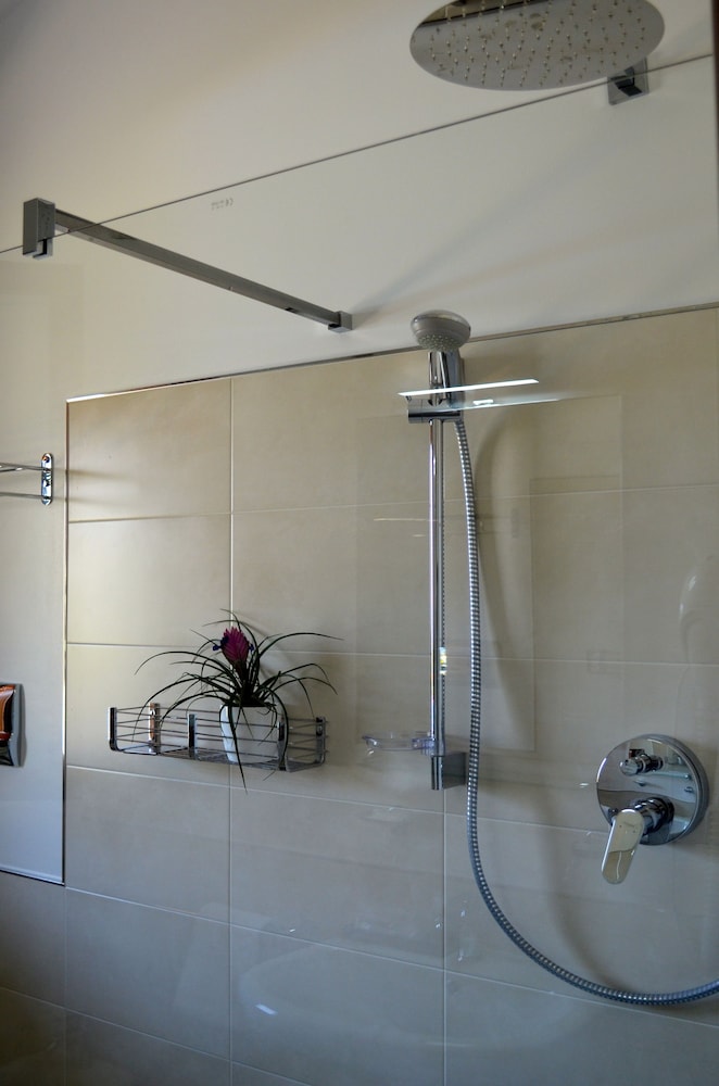 Double Room, Terrace, Lake View - Photo 2