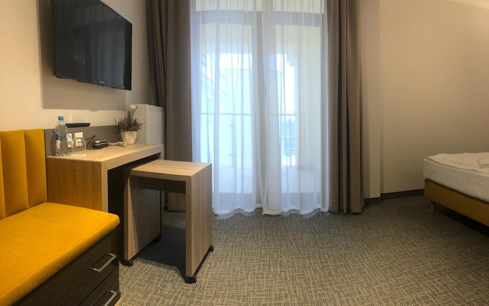 Superior Single Room, 1 Twin Bed, Garden View photo 3