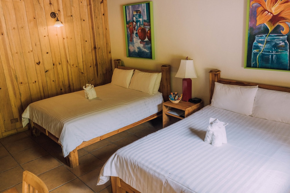 Family Double Room, 2 Double Beds, Courtyard View photo 1